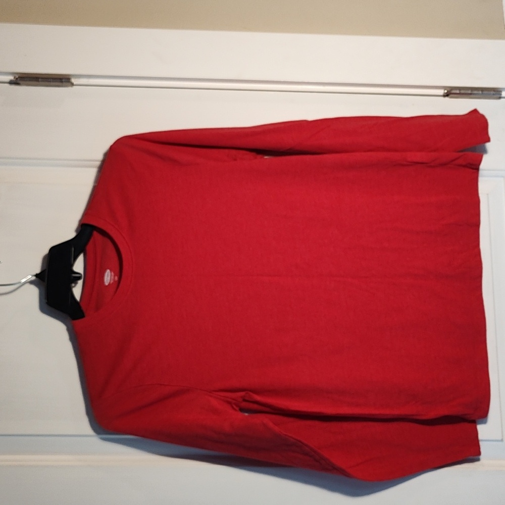 Old navy Long sleeve top. Men's small